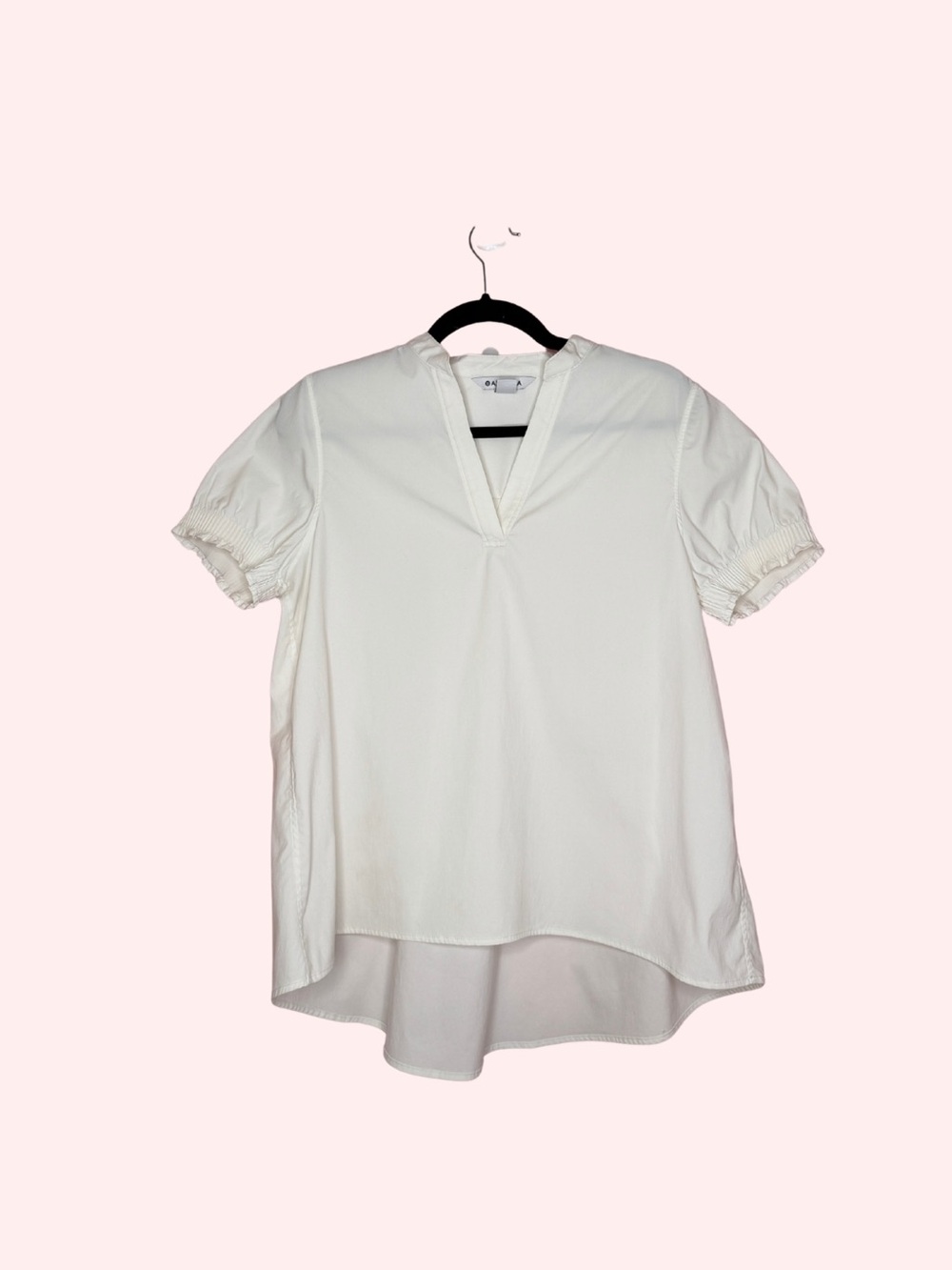 Athleta Ivory V-Neck Short Puff Sleeve Blouse